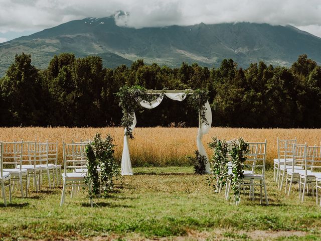 El matrimonio de Joshua y Angel en Puerto Varas, Llanquihue 5