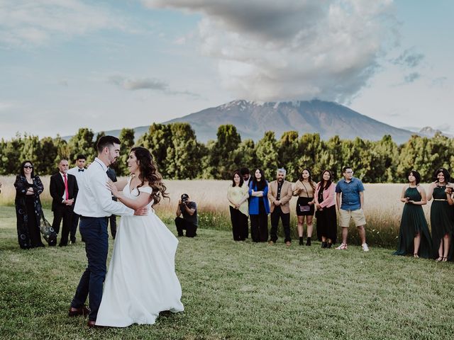 El matrimonio de Joshua y Angel en Puerto Varas, Llanquihue 39