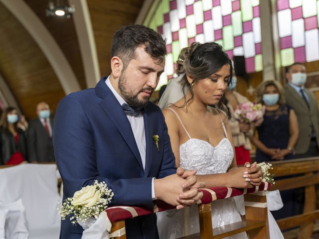 El matrimonio de Felipe y Sandy en Puerto Montt, Llanquihue 18