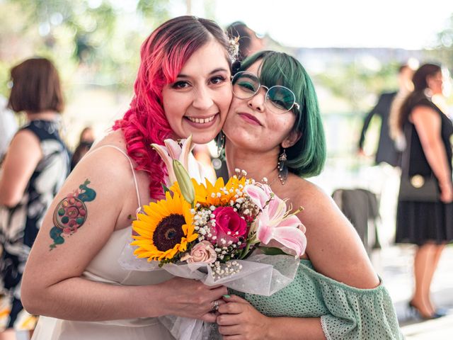 El matrimonio de Fernanda y Hugo en La Florida, Santiago 16