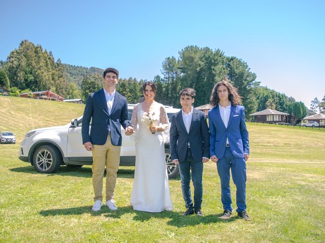 El matrimonio de Paula y Carlos en Puerto Varas, Llanquihue 1