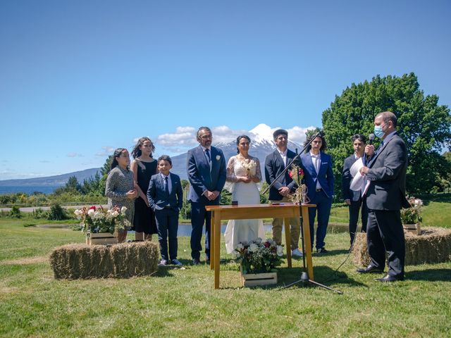 El matrimonio de Paula y Carlos en Puerto Varas, Llanquihue 13