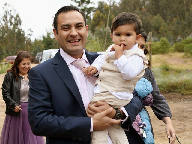 El matrimonio de Víctor y Isabel en El Quisco, San Antonio 25