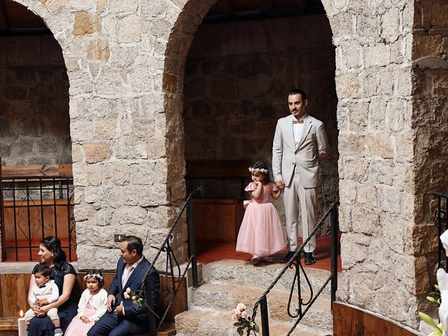 El matrimonio de Víctor y Isabel en El Quisco, San Antonio 42