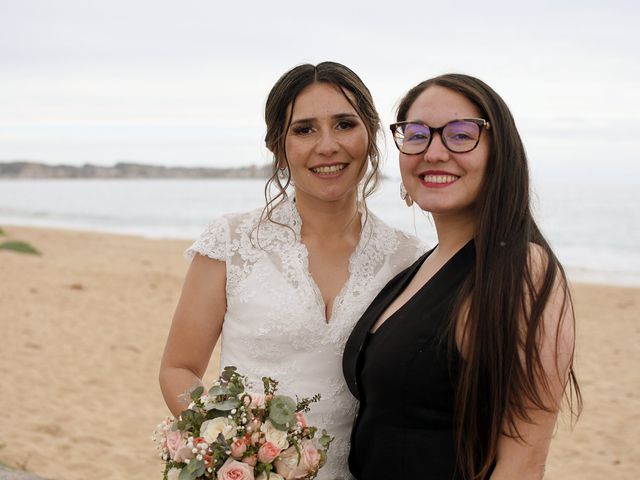 El matrimonio de Víctor y Isabel en El Quisco, San Antonio 120