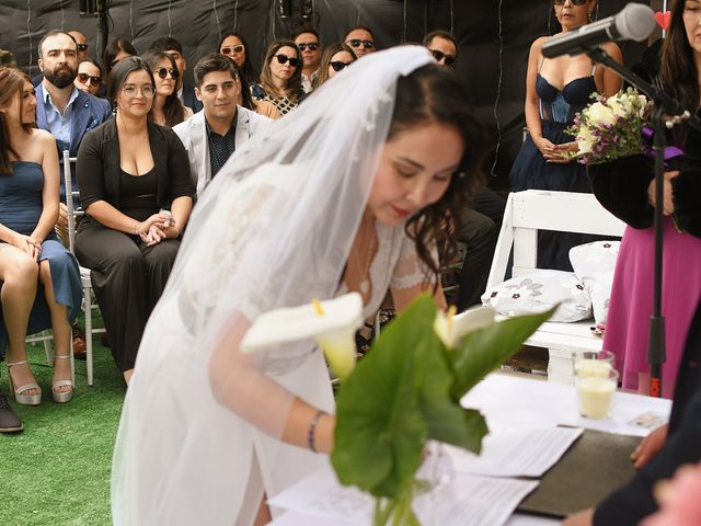 El matrimonio de Carlos y Loreto en Santo Domingo, San Antonio 25