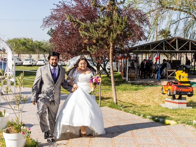 El matrimonio de Jennifer y Sebastián en Lampa, Chacabuco 34