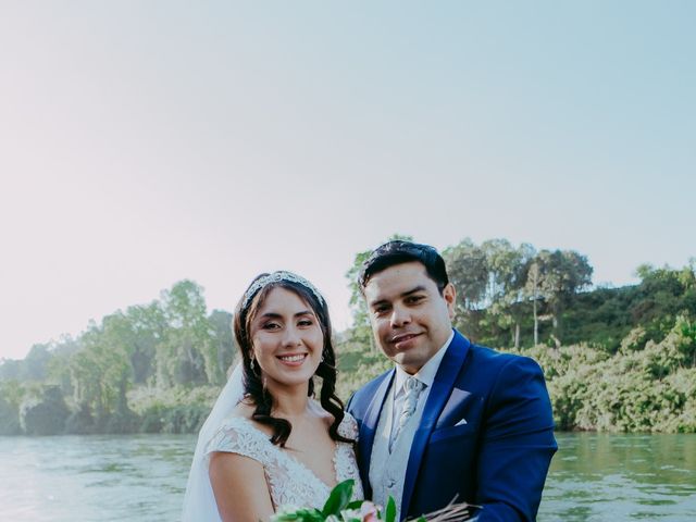 El matrimonio de Marco y Caty en Río Bueno, Ranco 3