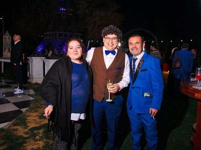 El matrimonio de Francisco  y Bernardo  en Lampa, Chacabuco 369