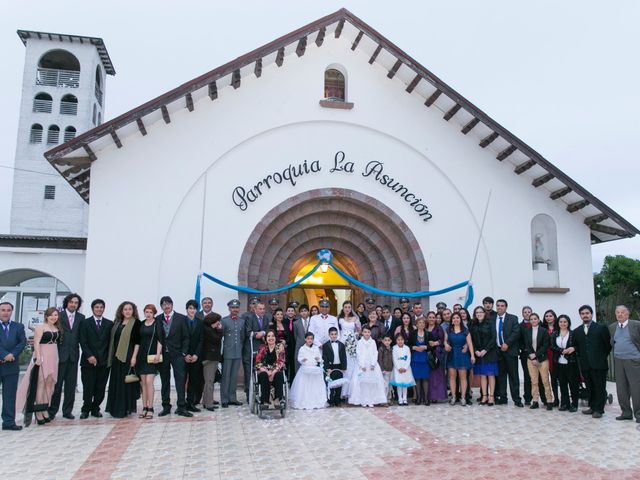 El matrimonio de Christian y Paulina en El Tabo, San Antonio 13