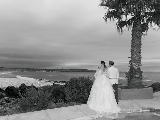 El matrimonio de Christian y Paulina en El Tabo, San Antonio 15