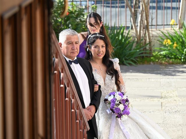 El matrimonio de Ricardo y Yazmin en Macul, Santiago 25