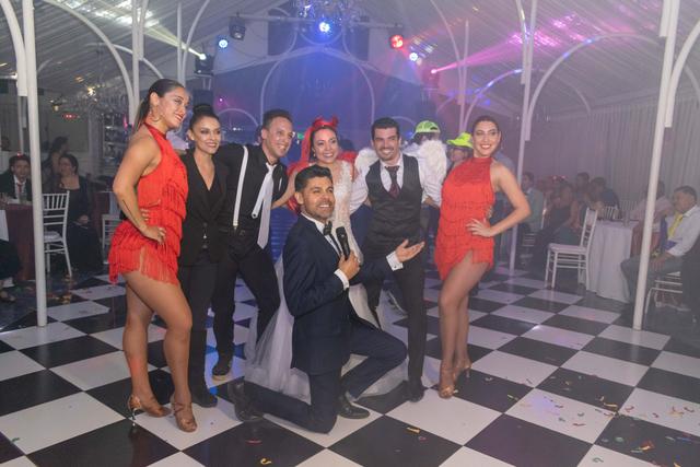Producciones V & V - 3
