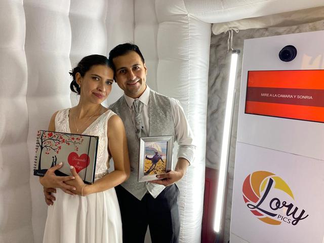 Lory Pics - 3