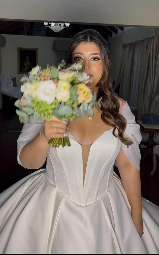 Mónica Peralta - Staff Novios - 1