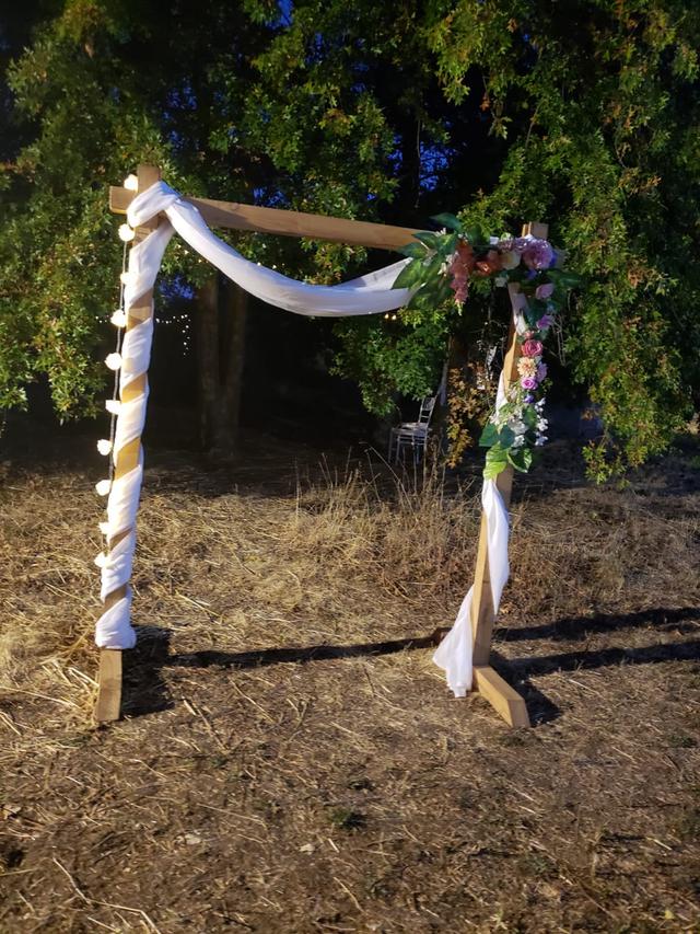 Elegant Chiavari - 1