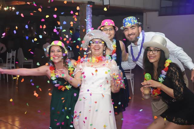 Tu Gran Fiesta 1
