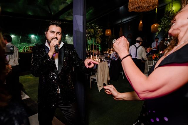 Puerto Groove Show Band - 2