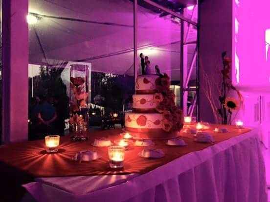 Decoración mesa de pastel de bodas - 2