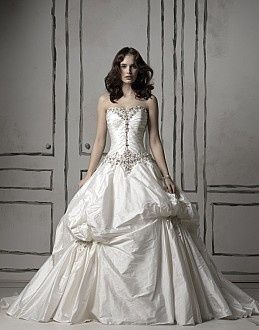 vestido de novia inspiración LOTR moderno
