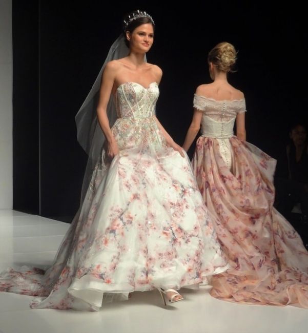 Vestidos florales para la primavera 2017