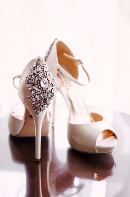 2. Tus zapatos de novia