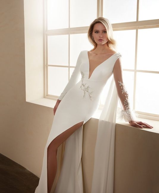 Descubre los vestidos de novia Valerio Luna 2020 3