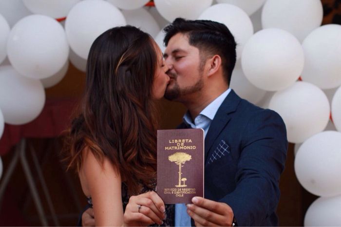Feliz Día Internacional del Beso: ¡Sube uno con tu pareja! - 1
