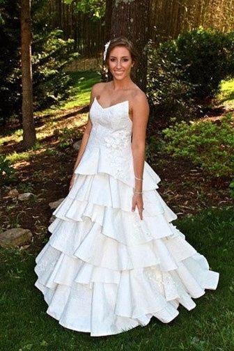 Vestidos de novia DIY con materiales sorprendentes 4