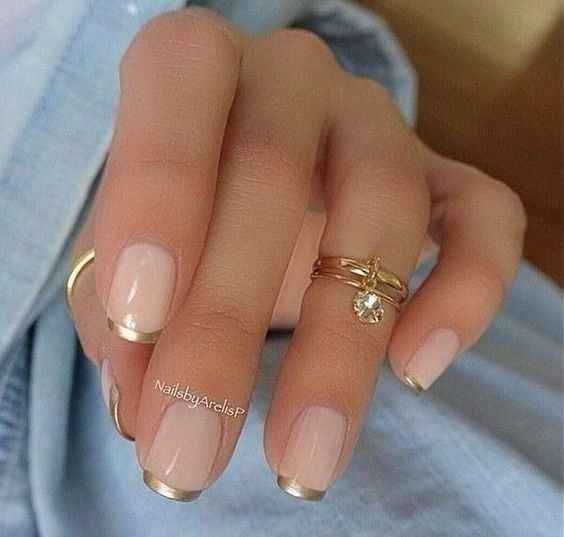 3. Manicure novia