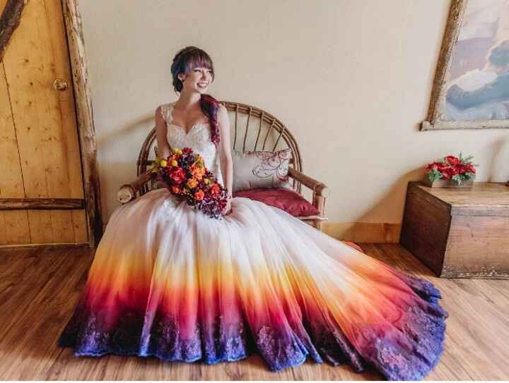 Vestidos de novia con color - 1