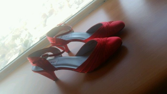 Al fin mis bellos zapatos rojos!!! - 1