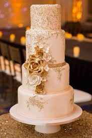 Wedding cake golden