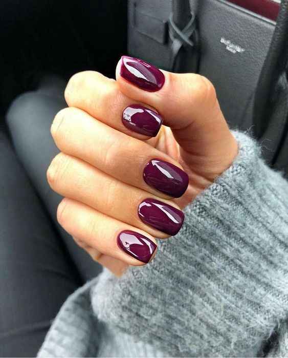 Manicure oscura