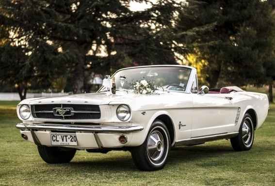 ford mustang 65.