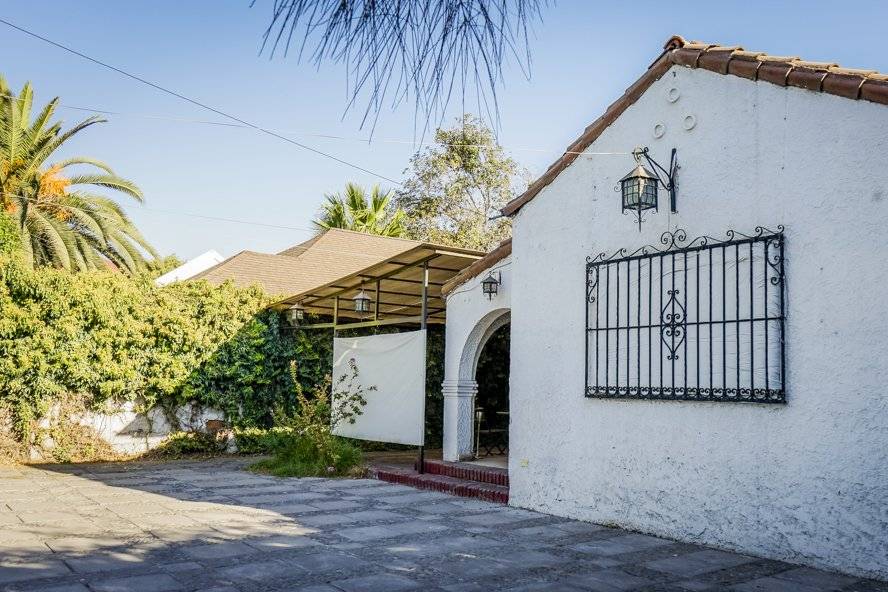 Frontis Casa