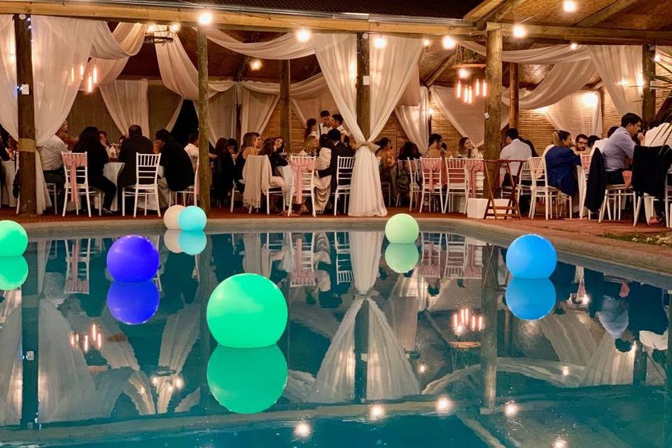Matrimonios con esferas led