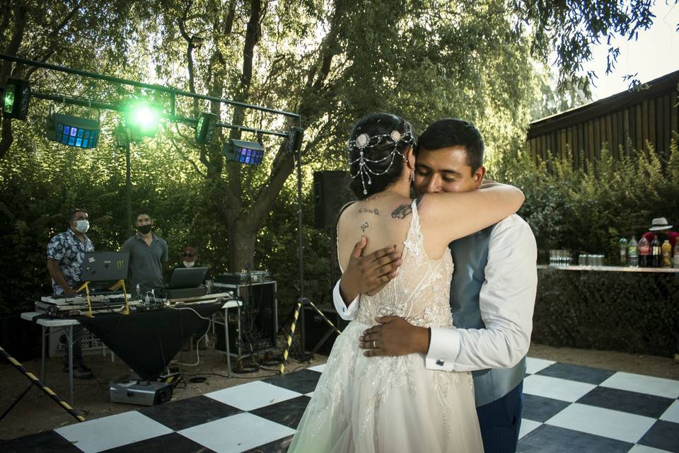 Baile Maricela y Luis