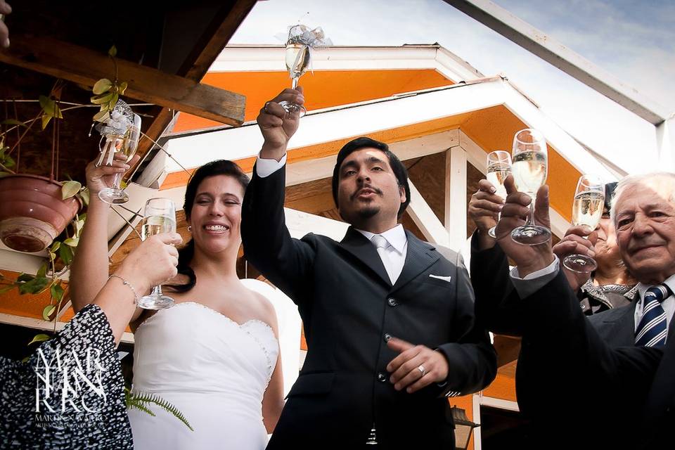 El brindis de los novios