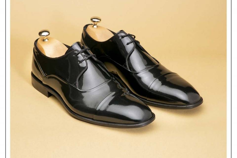 Zapato de Charol Negro