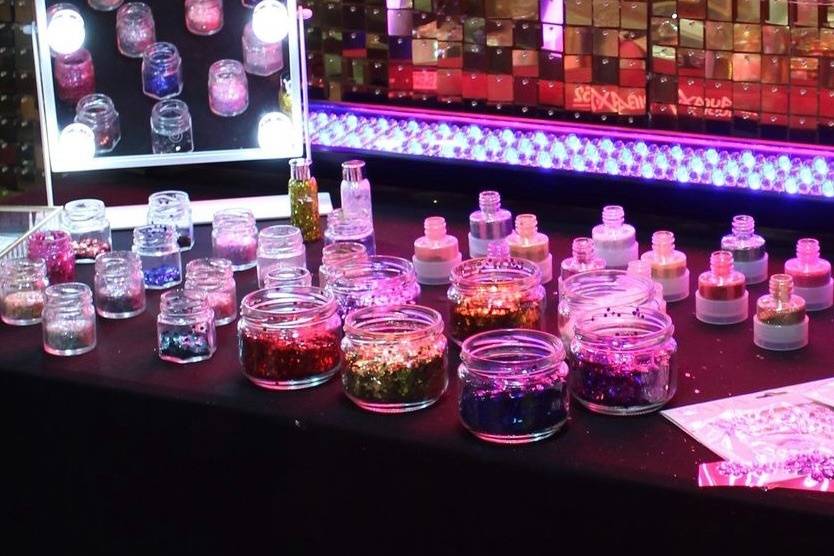 Glitter bar