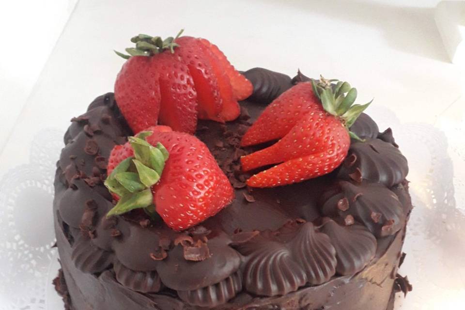 Torta frutilla chocolate