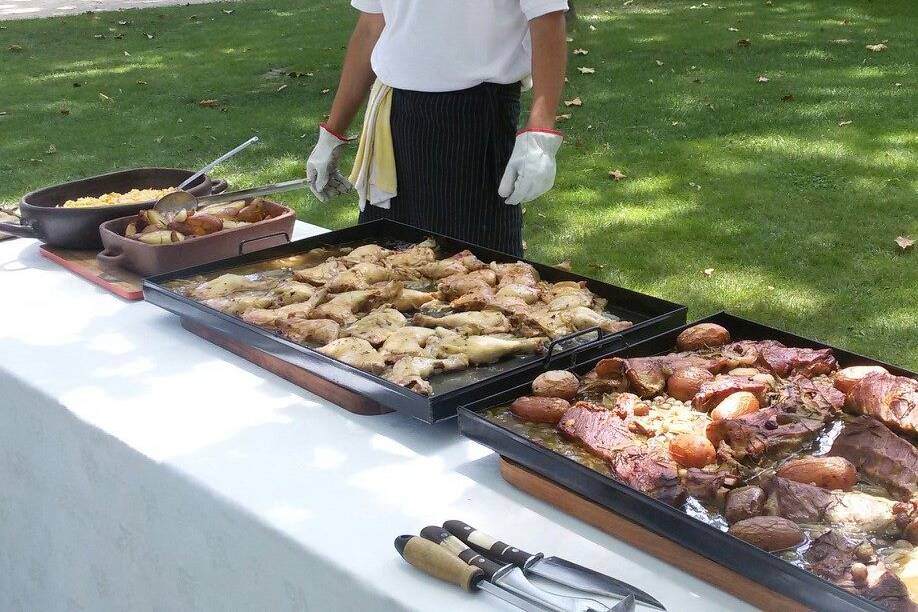 Comida al horno de barro