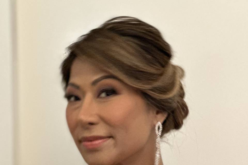 Maquillaje y peinado gala