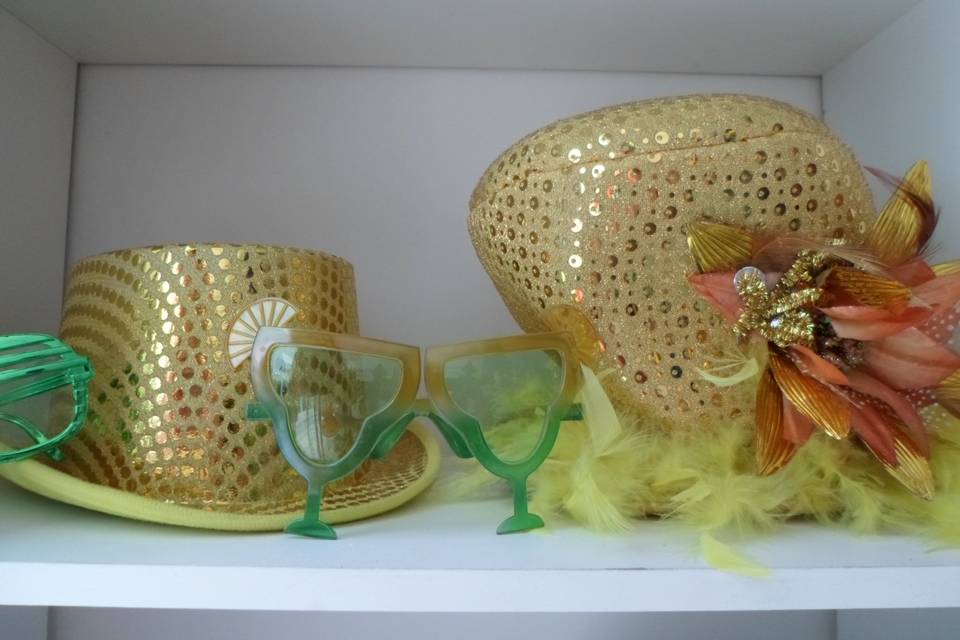 Sombreros dorados