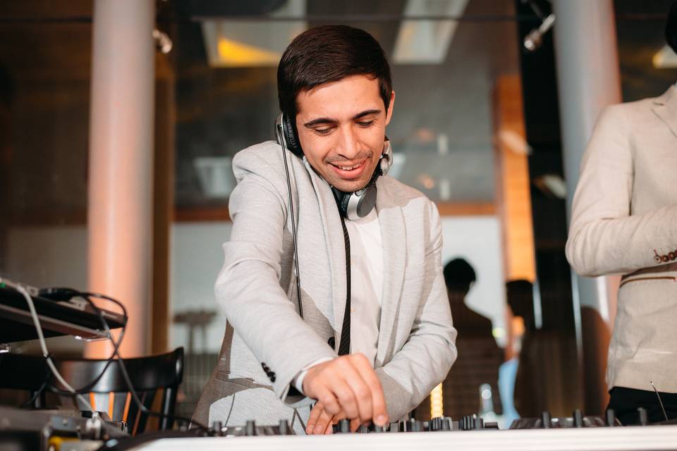 Dj Tomás Atton