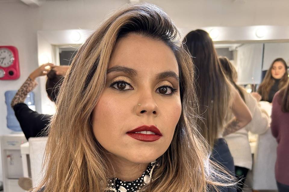 Maquillaje Glam para Maca