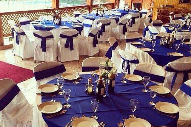 Decoración azul rey