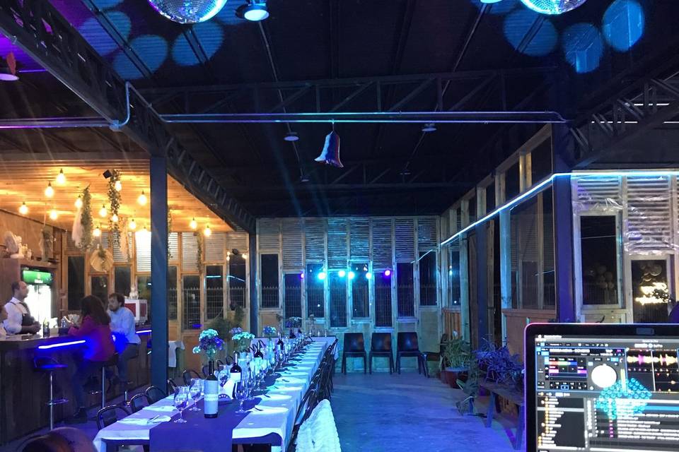 DJ para 60 personas