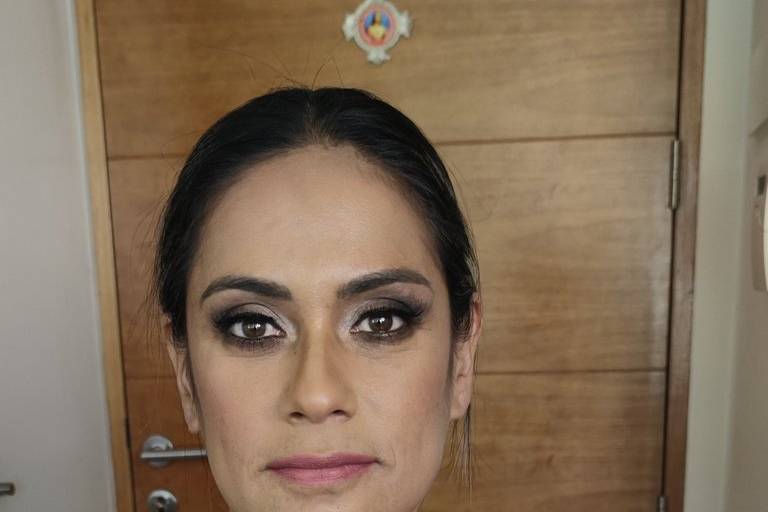 Ana Villa Makeup